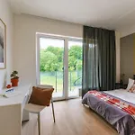 Liv In Ozas *